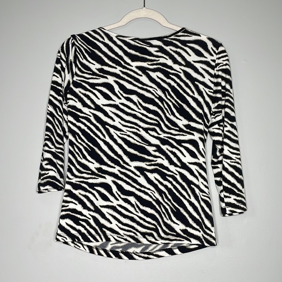 Chico's 3/4 Sleeve Top - Picture 4 of 4